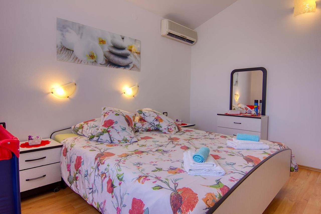 Apartment Nela ヴィンクラン エクステリア 写真